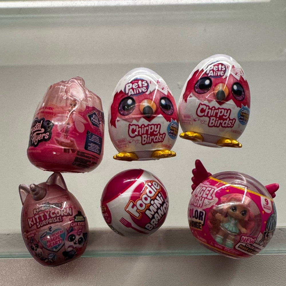 Mystery mini Toys